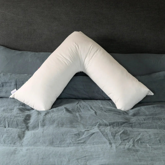 Waterproof V Pillow Cover Zipped