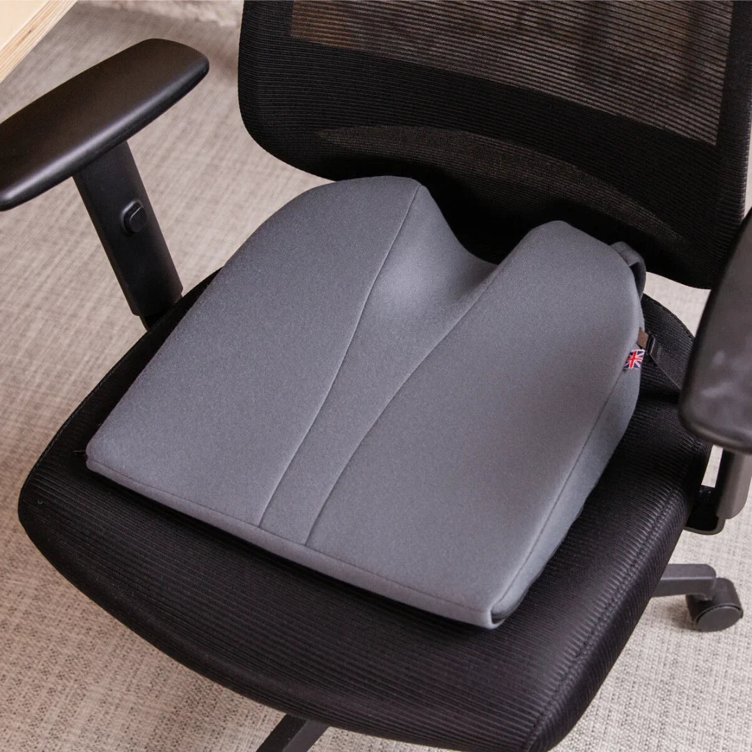 11° Degree Sitting Wedge (3¾") Coccyx Cut Out