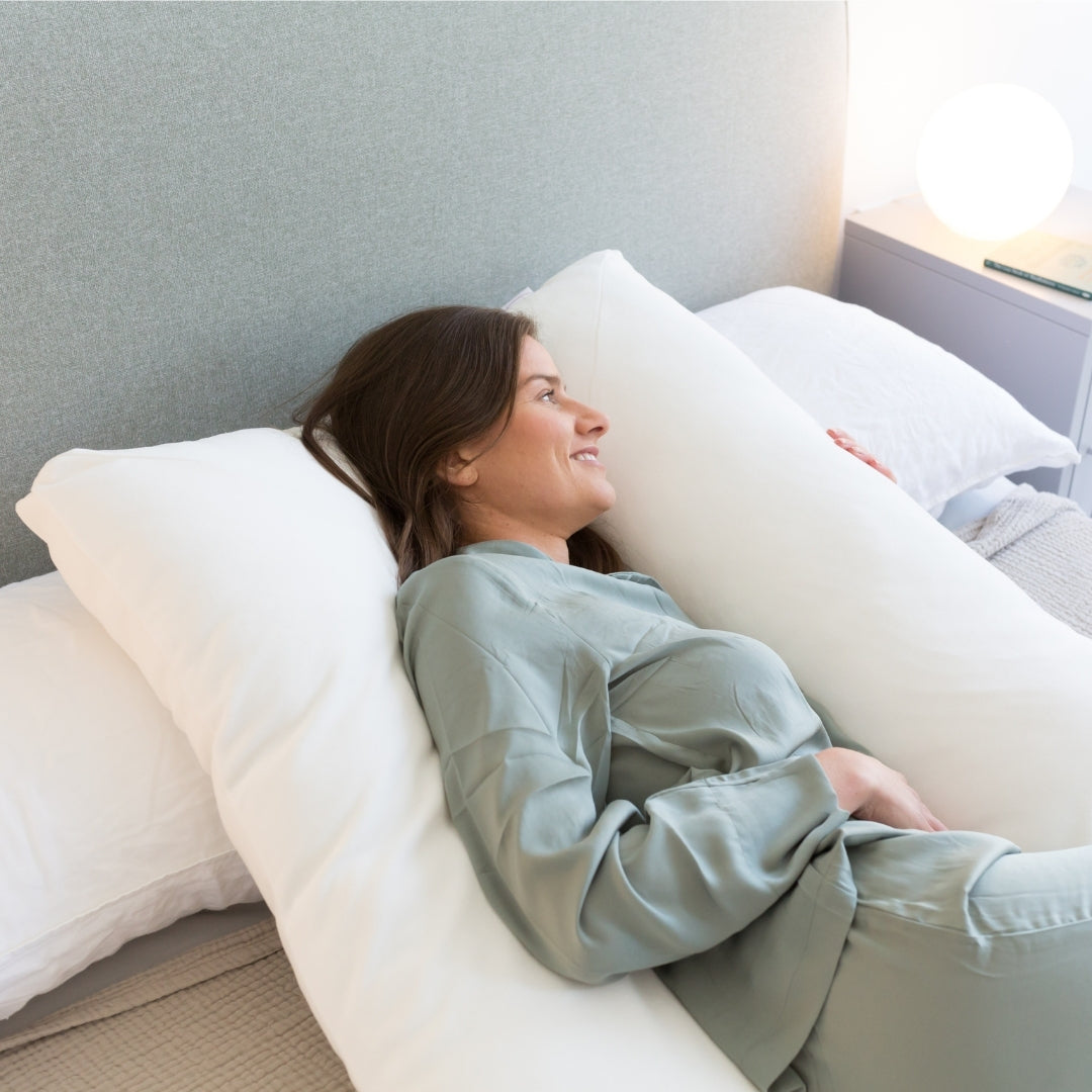 U-Shape - British Wool Cuddle Support Pillow
