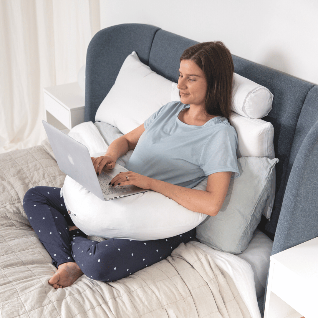 4-in-1 Pregnancy & Feeding Cushion - British Wool with 100% Cotton Cover