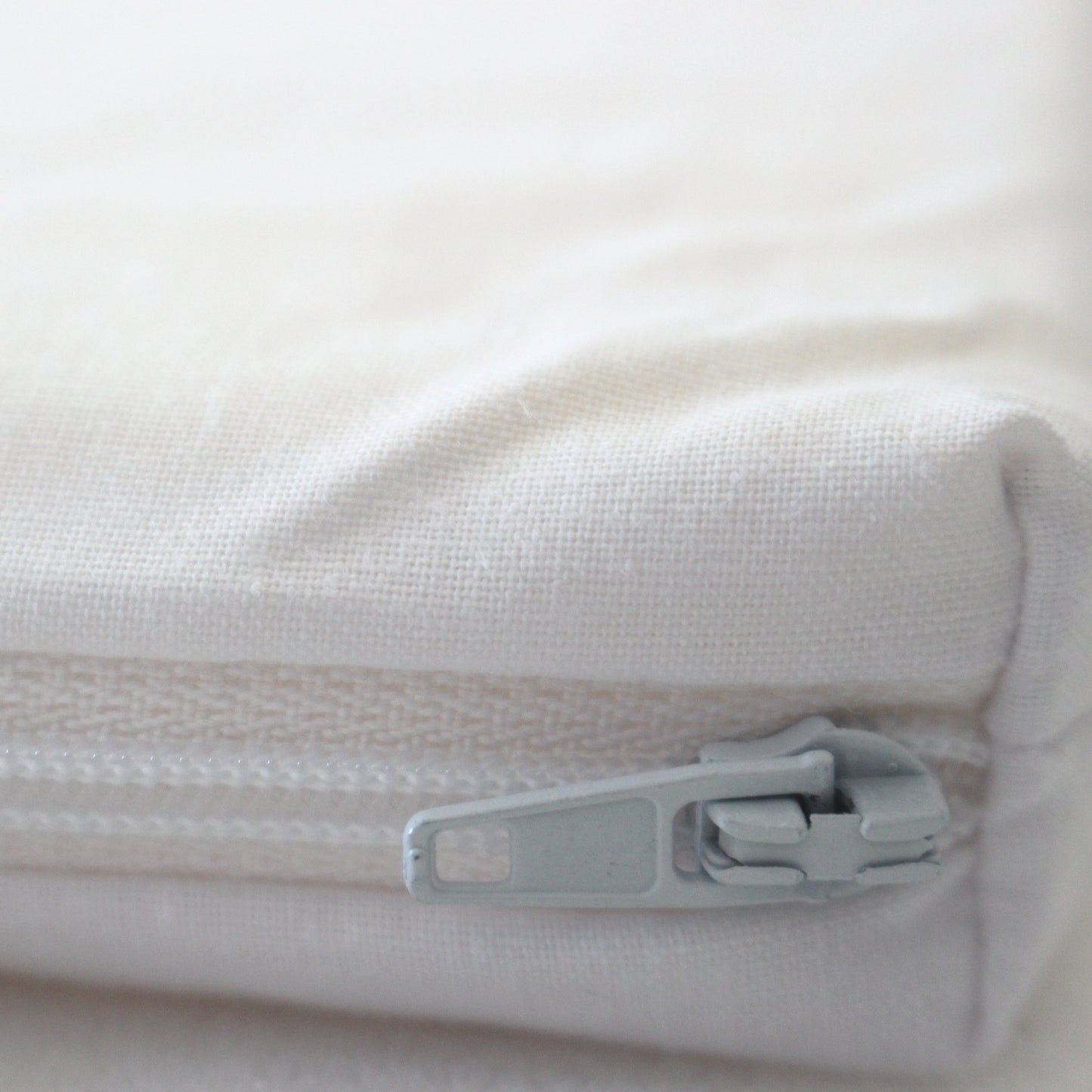 Click Clack Memory Foam Mattress Topper (With Bag)